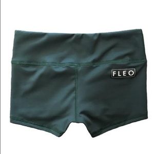 FLEO shorts